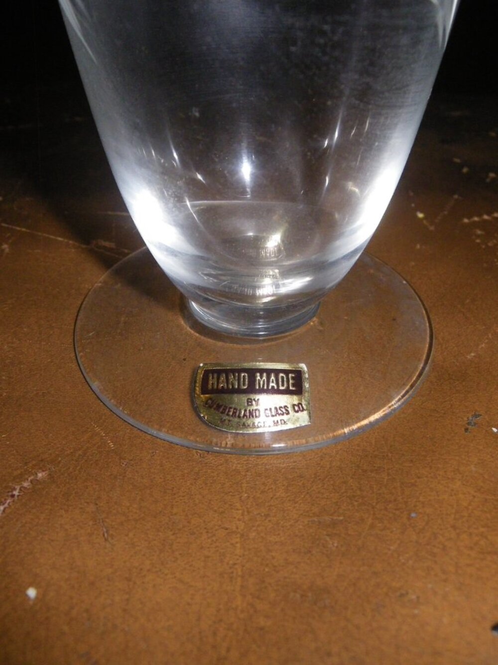 2 Vintage Small Glass Etched Vases Hand Made Cumberland Glass Co. Mt. Savage MD - Picture 6 of 6